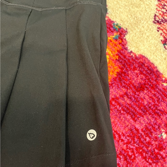 Baleaf Running/Tennis Skirt - Size Medium - Picture 7 of 9